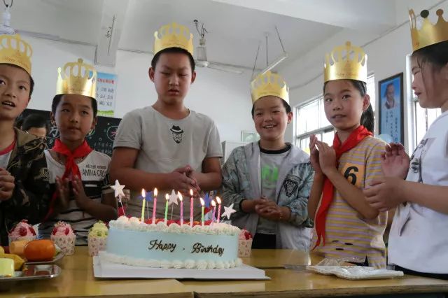 生日會現(xiàn)場.jpg